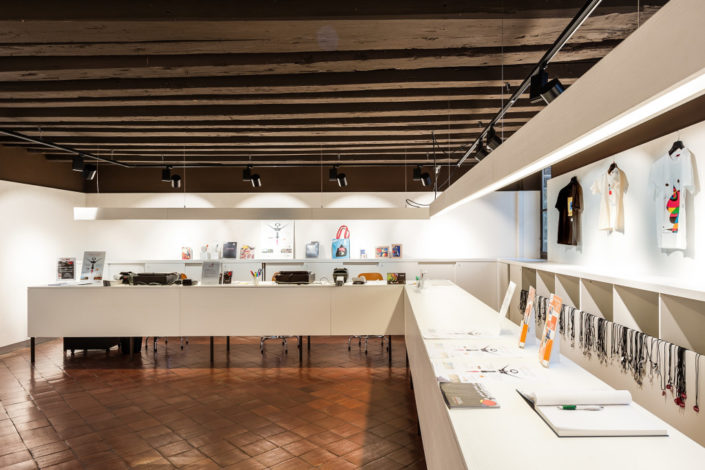 villa manin_bookshop_banchi su misura